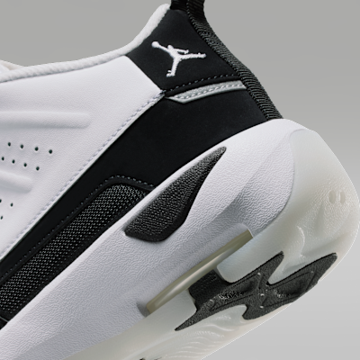 スニーカー Nike Jordan Max Aura 7 M White Summit White Black HQ2091100 Jordan Max Aura 7 Big Kids' Shoes. Nike.com